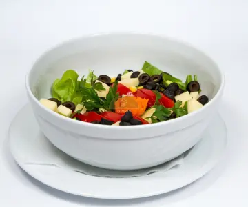 Salată vegetariană