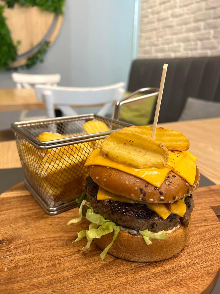 Meniu hamburger vita