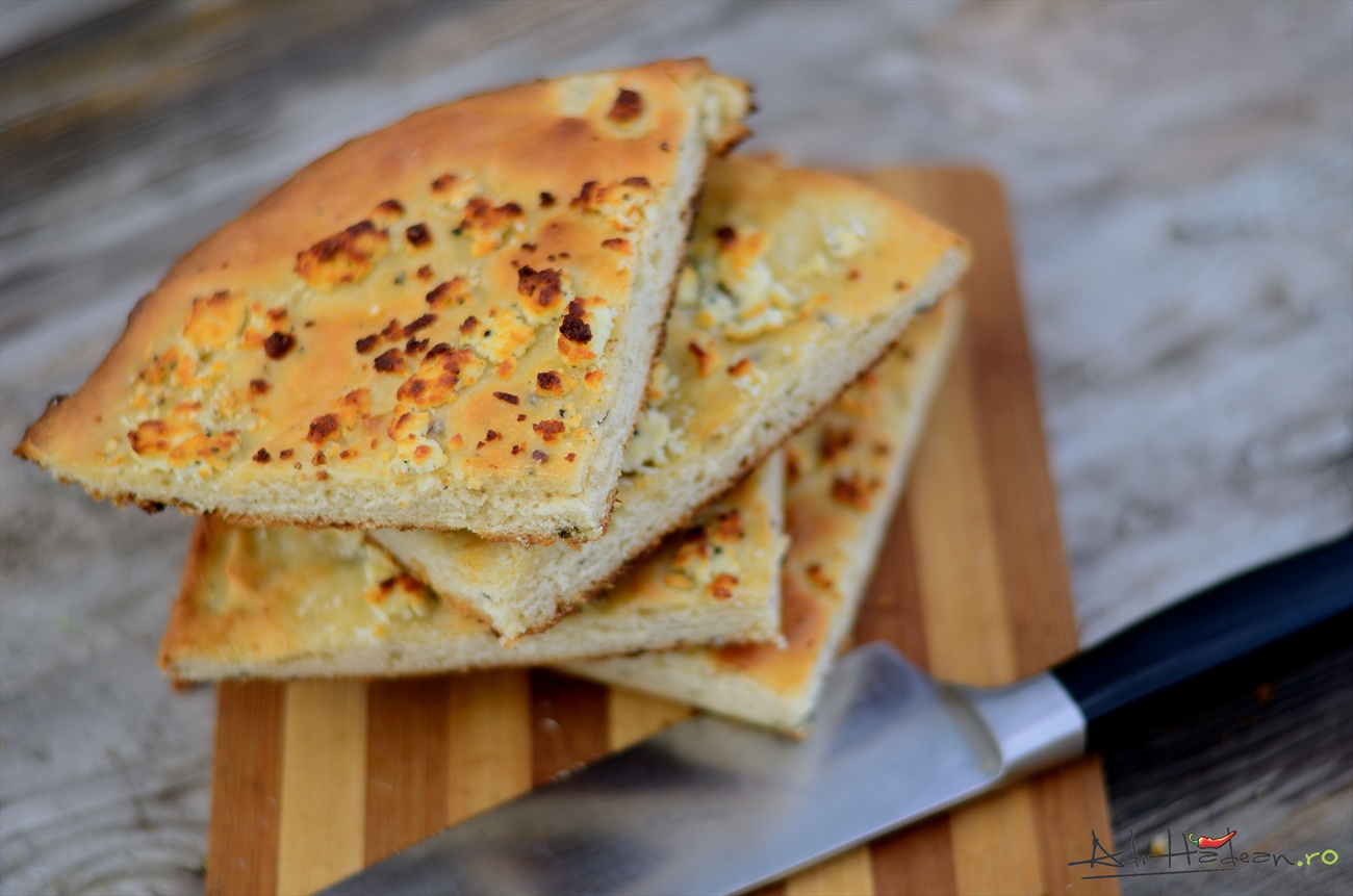 Focaccia cu cașcaval