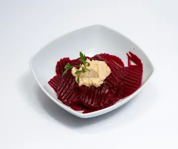 Salată de sfeclă roșie